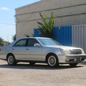 2000 Toyota Crown Royal Saloon